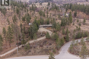 5715 Lakeshore Road - Photo 35