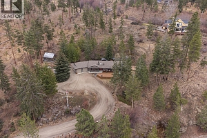 5715 Lakeshore Road - Photo 36