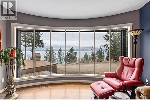 5715 Lakeshore Road - Photo 4