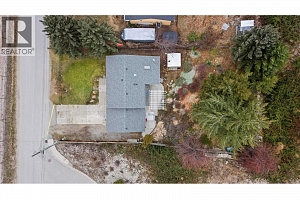 5882 Victoria Street - Photo 33