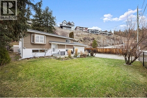 5882 Victoria Street - Photo 4