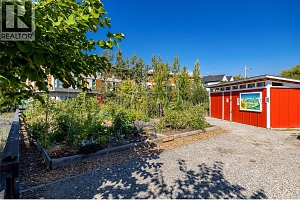 1800 Richter Street Unit# 215 - Photo 33