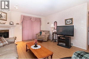 1874 Parkview Crescent Unit# 38 - Photo 4