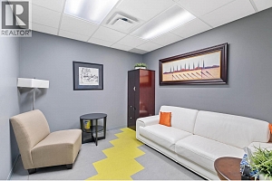 2040 Springfield Road Unit# 201 - Photo 16