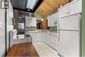 6395 Whiskey Jack Road - Photo 35