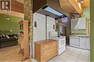 6395 Whiskey Jack Road - Photo 36