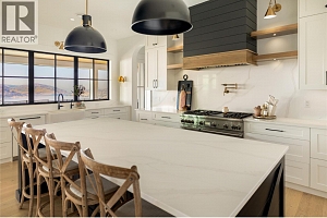 5635 UPPER MISSION Court - Photo 11