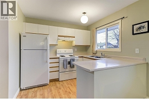 1122 Stockwell Avenue - Photo 14