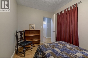 1122 Stockwell Avenue - Photo 27