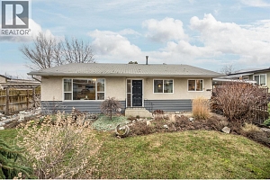 1122 Stockwell Avenue - Photo 5