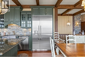 6166 Seymoure Avenue - Photo 26