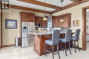 6166 Seymoure Avenue - Photo 46