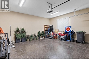 6166 Seymoure Avenue - Photo 56