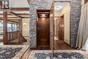 6166 Seymoure Avenue - Photo 72