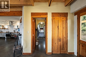 6226 Sanderson Avenue - Photo 17