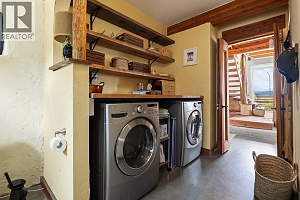 6226 Sanderson Avenue - Photo 20