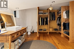 6226 Sanderson Avenue - Photo 29