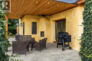 6226 Sanderson Avenue - Photo 39