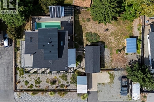 6226 Sanderson Avenue - Photo 49