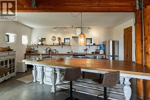 6226 Sanderson Avenue - Photo 6