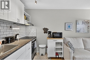 3050 Seclusion Bay Road Unit# 105 - Photo 11