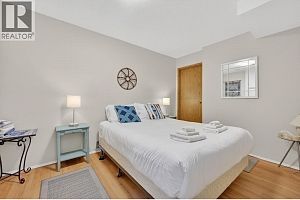 3050 Seclusion Bay Road Unit# 105 - Photo 17