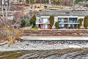 3050 Seclusion Bay Road Unit# 105 - Photo 32