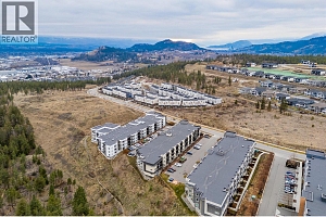 655 Academy Way Unit# 212 - Photo 33