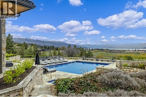 4040 Casorso Road - Photo 45