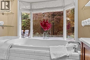 2065 Long Street - Photo 18