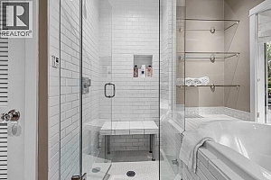 2065 Long Street - Photo 32