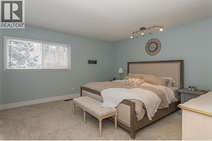 745 Wenric Crescent - Photo 27