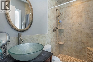 745 Wenric Crescent - Photo 30