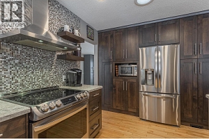 745 Wenric Crescent - Photo 7