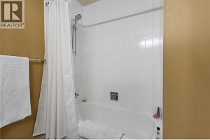 2141 Kaslo Court - Photo 31