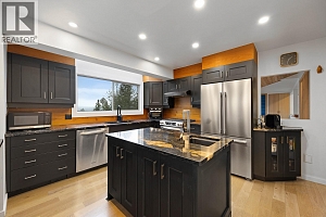 1632 Griffiths Place - Photo 10