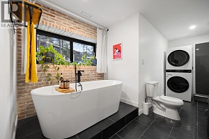 1632 Griffiths Place - Photo 28