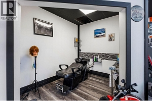 5145 26 Street Street Unit# 105A - Photo 9