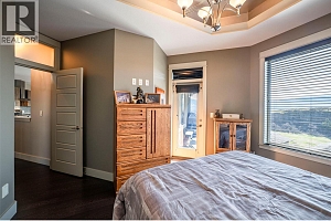 4134 Camelback Way - Photo 32