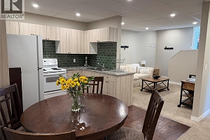 2172 Michelle Crescent - Photo 8