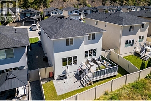 3074 Riesling Way - Photo 2