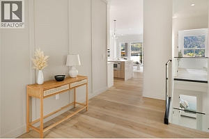 893 Loseth Drive - Photo 9