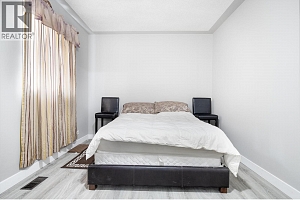 7880 Pleasant Valley Road - Photo 16