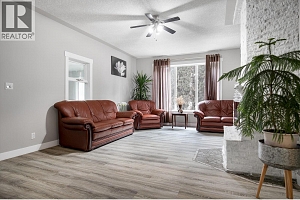 7880 Pleasant Valley Road - Photo 8