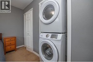 5121 27 Avenue - Photo 18