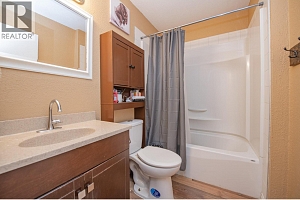 5121 27 Avenue - Photo 19