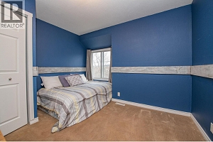 5121 27 Avenue - Photo 20