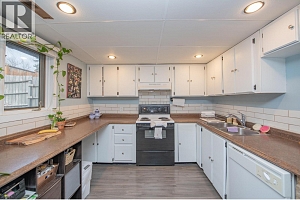 5121 27 Avenue - Photo 26