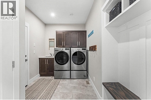 7185 Apex Drive - Photo 31