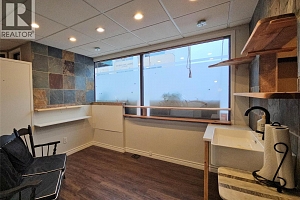 545 Lawrence Avenue Unit# A - Photo 14